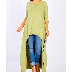 🎉HP🎉Hi Low Tunic Top